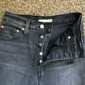 Levi's Women's Dark Gray Ribcage Straight Ankle Jeans, Size 26